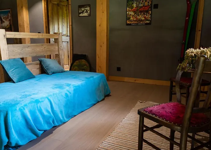 Le De Vincent Chalet Cordon