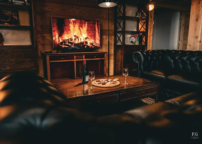 Le De Vincent Chalet Cordon